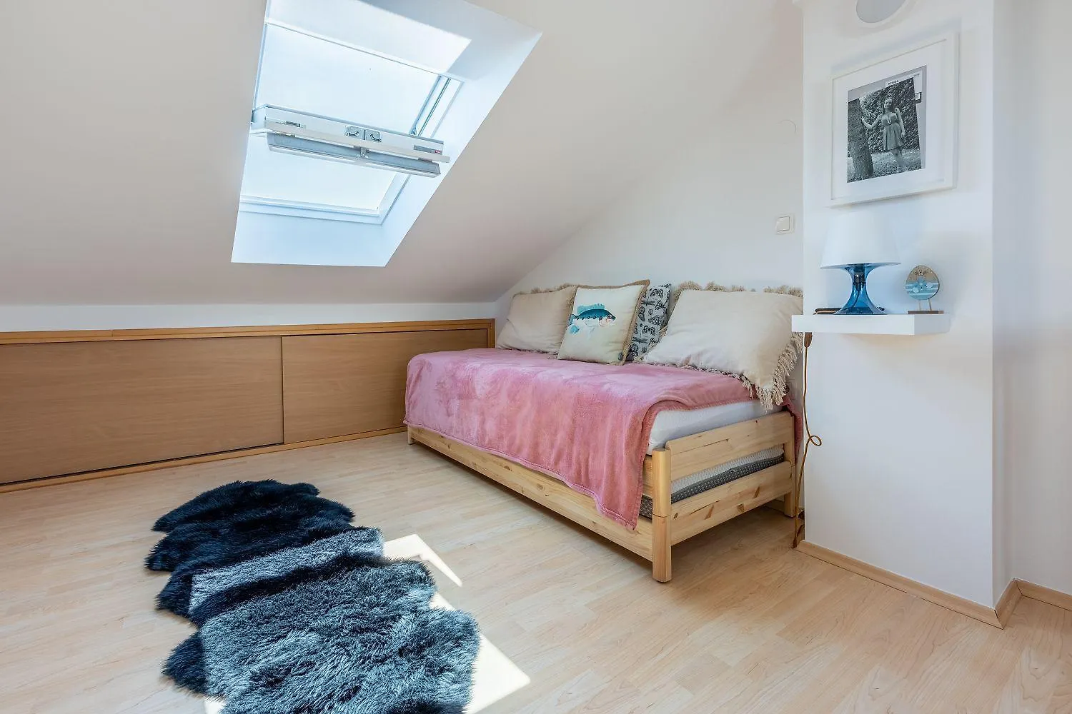 Traumhaftes Apartment Direkt Am Meer Mit Privatem Balkon, Meerblick, Waschmaschine, Klima Selce