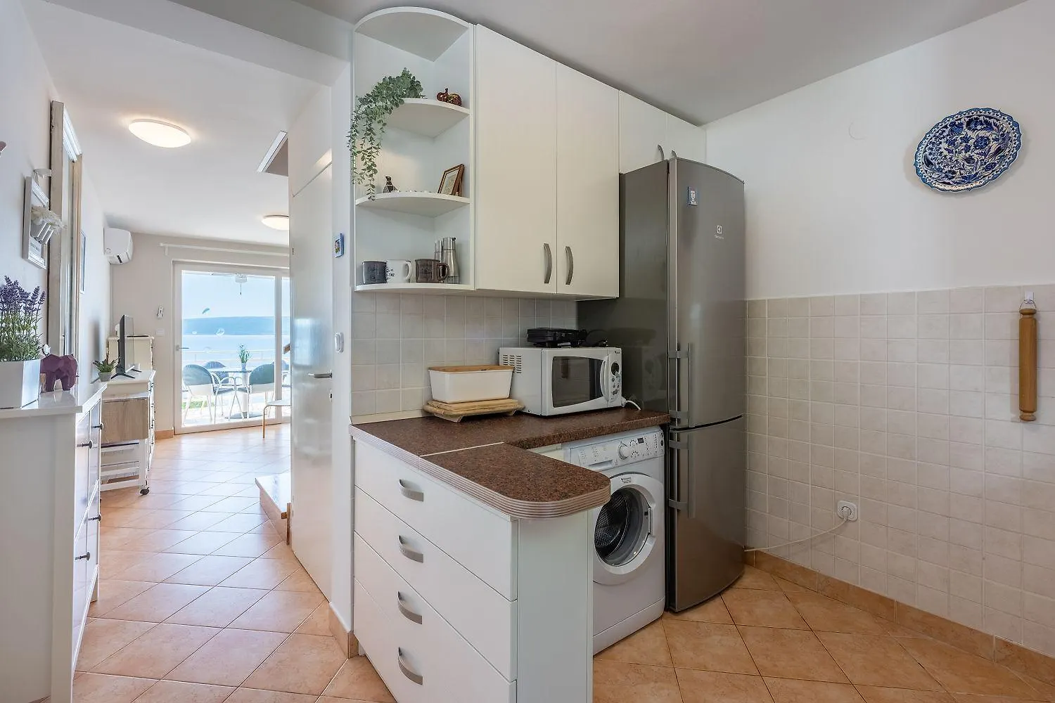 Traumhaftes Apartment Direkt Am Meer Mit Privatem Balkon, Meerblick, Waschmaschine, Klima Selce